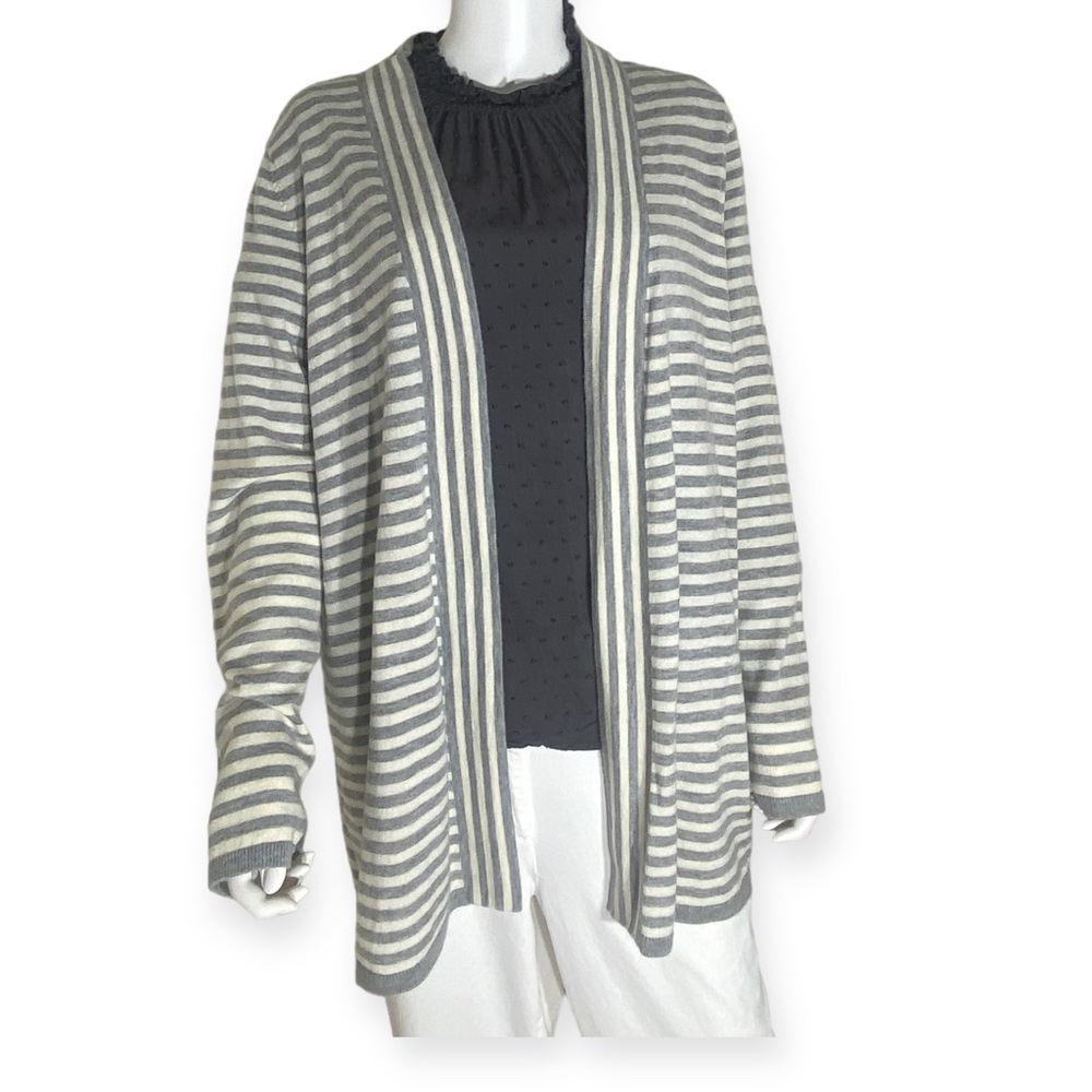 Talbots Cream/Gray Strip Cardigan Size 1x. Like New.